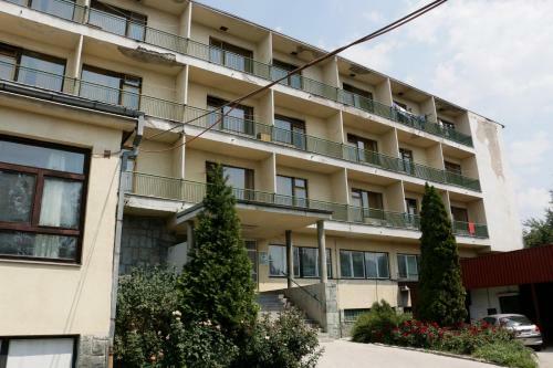 Hostal Omladinski Hostel Bjelave