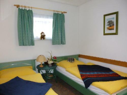 Hostal Pension Am Peeneufer Ug