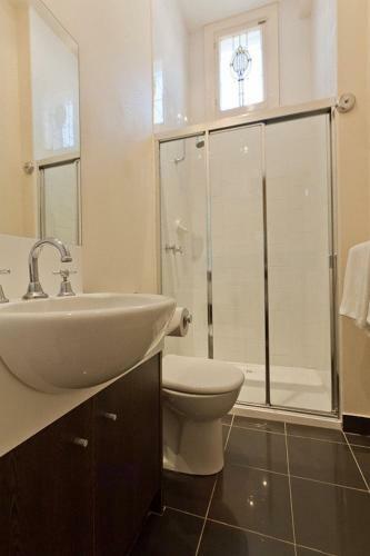 Aparthotel Sixty Two On Grey Serviced Apartments
