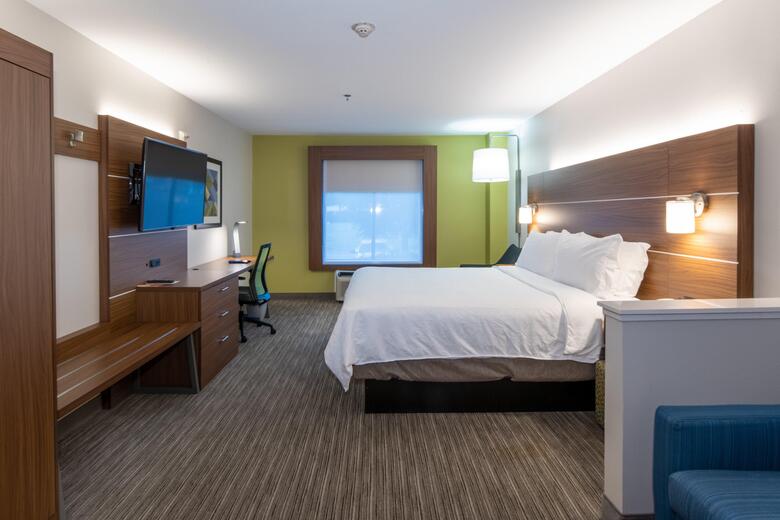 Holiday Inn Express Hotel & Suites Arlington (i-20-parks Mall)