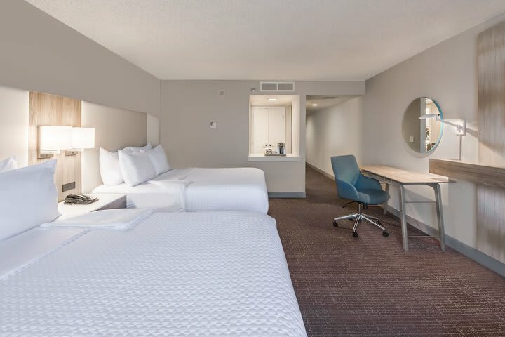 Hotel Crowne Plaza Suites Arlington
