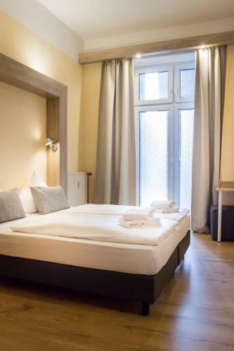 Dingdong Koblenz - City Apartments