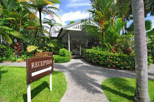 Aparthotel Oasis At Palm Cove
