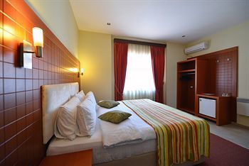 City Hotel Tirana