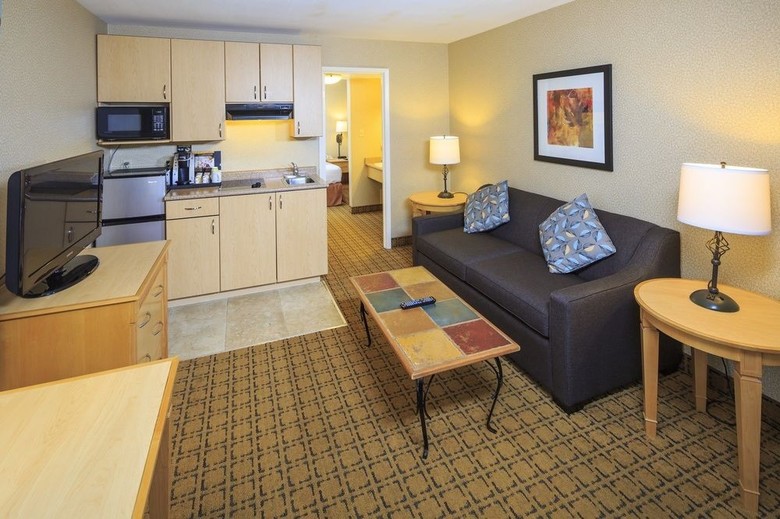 Accent Inn Vancouver Airport Hotel