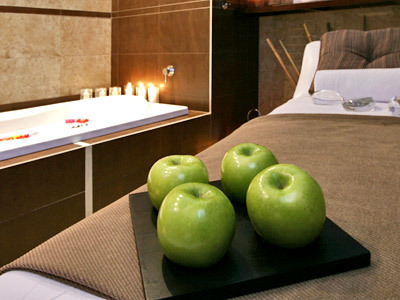 Reina Isabel Hotel