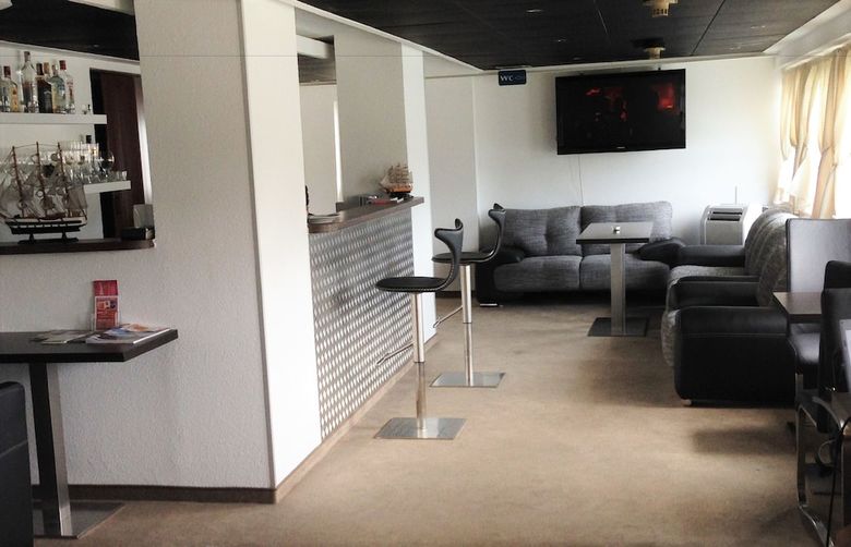 Hotel Botel Gracia