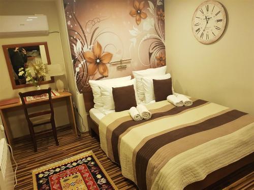Hostal Pansion River