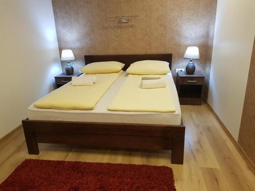 Hostal Pansion River