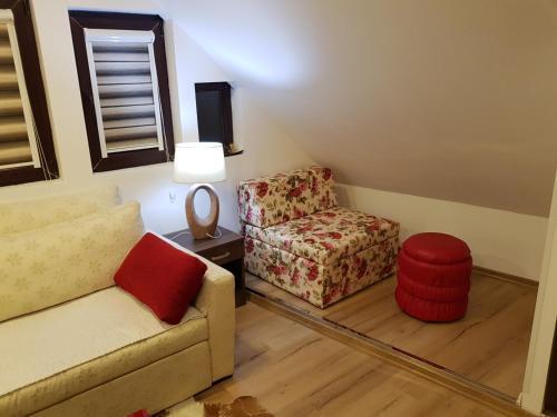 Hostal Pansion River