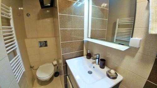 Hostal Pansion River