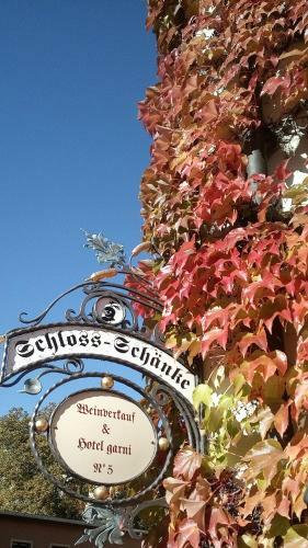 Hostal Hotel Garni Schloss Sch�nke