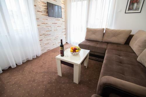 Luxury Apartments Ta?a