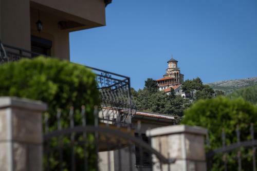 Luxury Apartments Ta?a