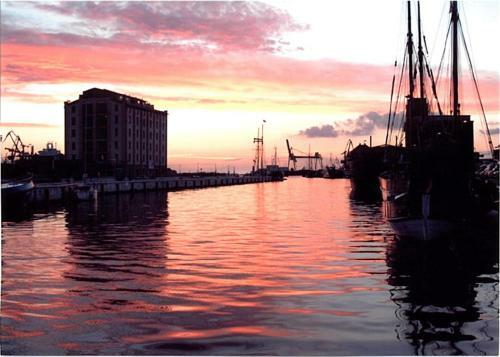 Apartamento Ferienwohnungen B�tow