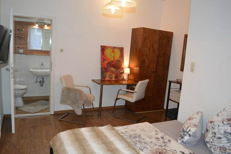 Hostal Ulrike's Pension Am Kurpark