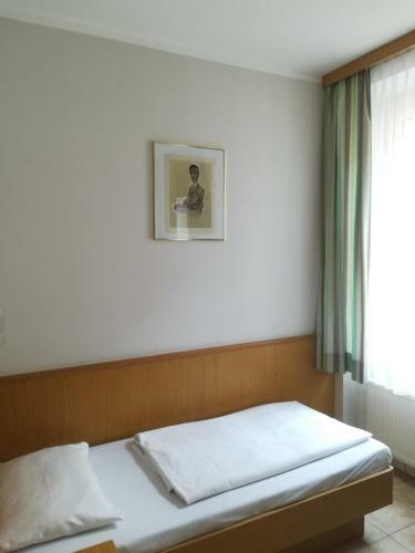 Hostal Pension F�nfhaus