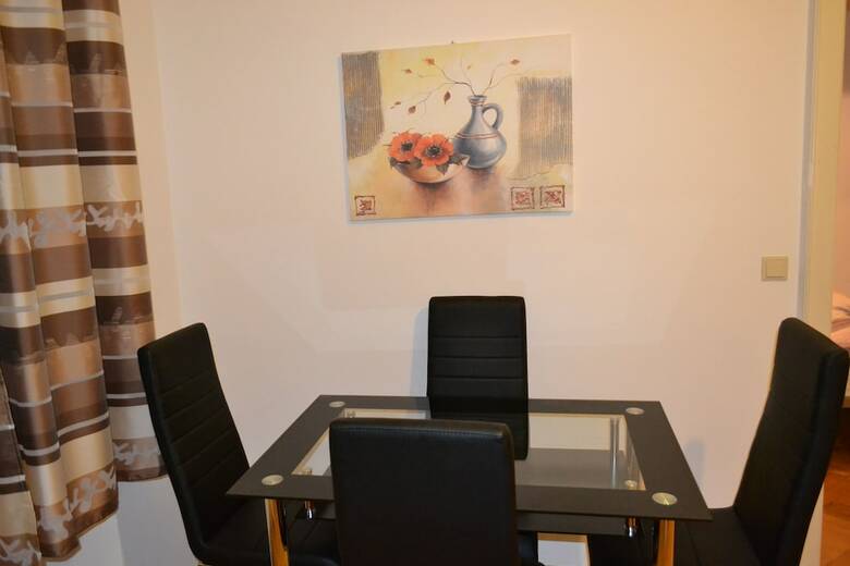 Goldfisch Apartment Am Donaukanal
