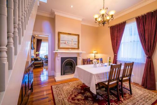 Villa Bank House Mount Victoria