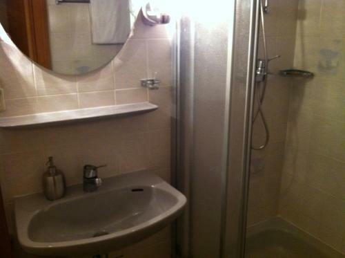 Hostal Haus H�llental