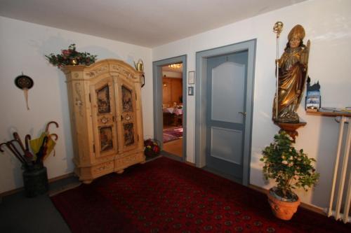 Hostal Haus H�llental