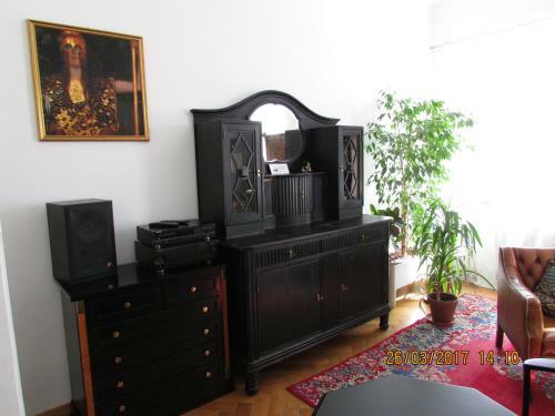 Art Nouveau Apartment