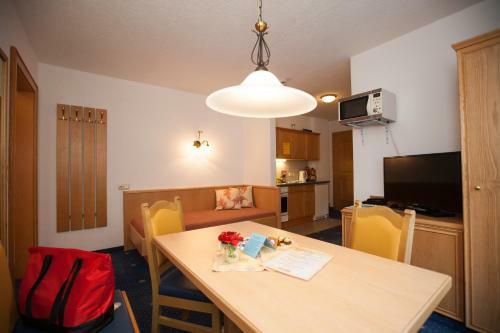 Bed & Breakfast Alpenresidenz Trisanna