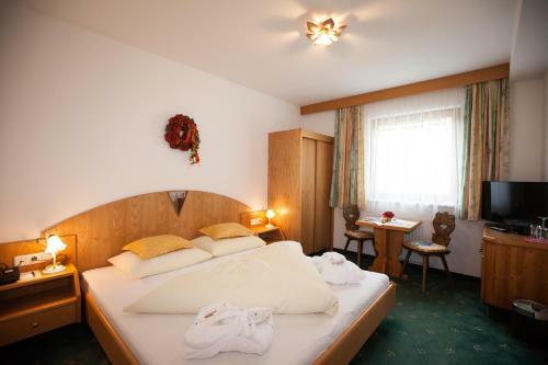 Bed & Breakfast Alpenresidenz Trisanna