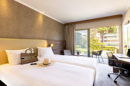 Hotel Avangani Resort