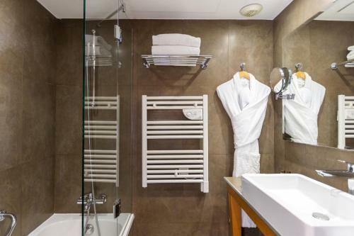 Hotel Avangani Resort