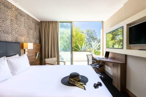 Hotel Avangani Resort