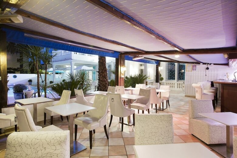 Hotel Juan Beach
