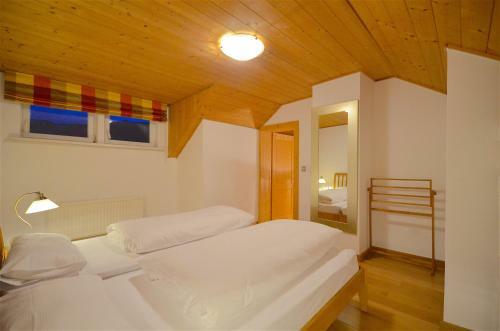 Chalet Over-the-lake By Alpen Apartments