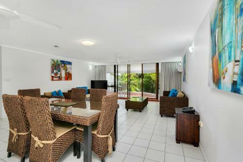 Aparthotel Roydon Beachfront Apartments