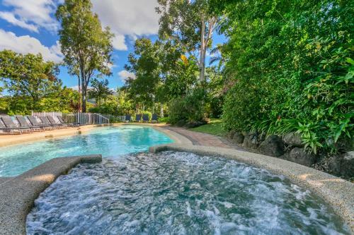 Aparthotel Roydon Beachfront Apartments