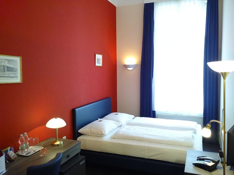 Bed & Breakfast Hotel Pension Excellence