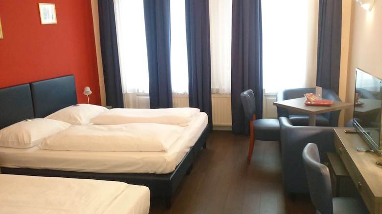 Bed & Breakfast Hotel Pension Excellence