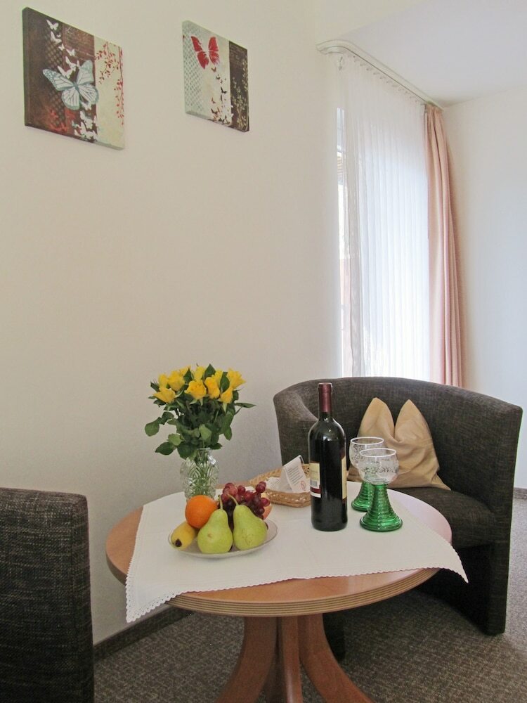 Hostal Pension Haus Waldfrieden