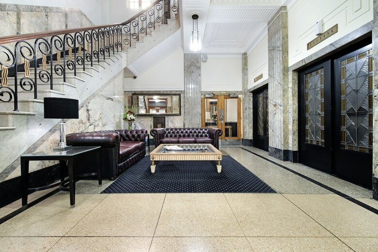 Aparthotel Ultiqa Rothbury Hotel
