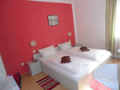 Hostal Hotel Pension Haydn