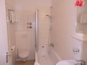 Hostal Hotel Pension Haydn