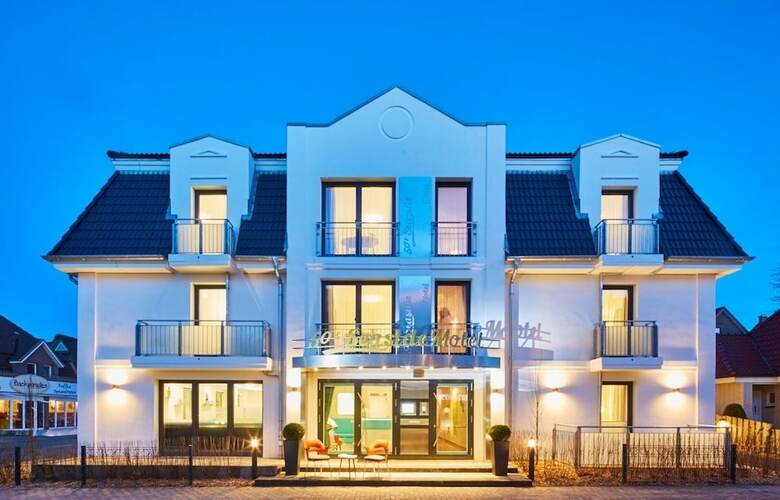 Bernstein Hotel "50`s Seaside Motel"