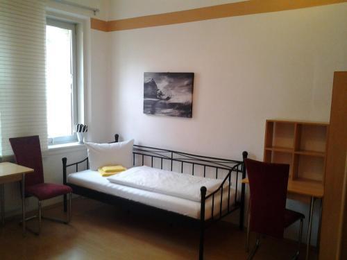 Gabelsberger Apartment To Share