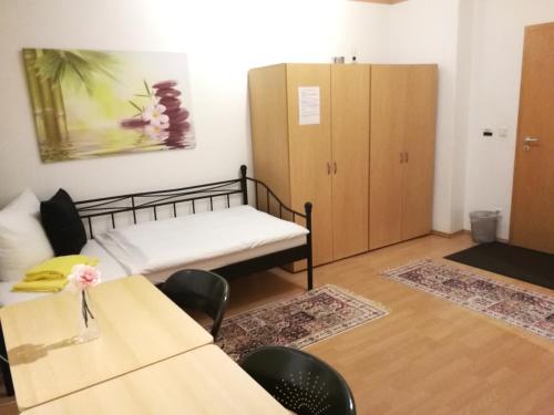 Gabelsberger Apartment To Share