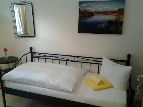 Gabelsberger Apartment To Share