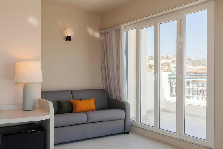 Hotel Crisol Promenade