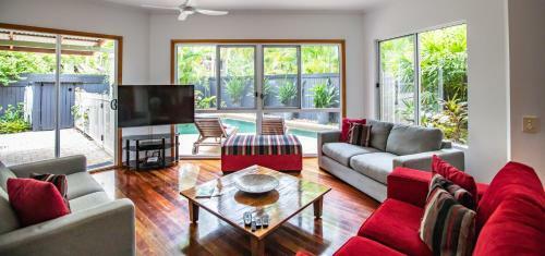 Four Mile Beach Retreat