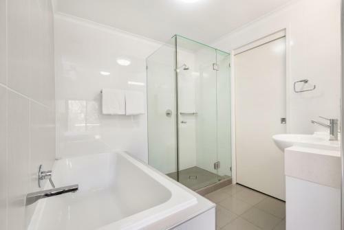 Aparthotel Mirra Chana