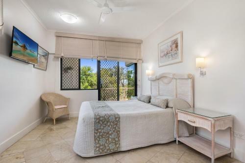 Aparthotel Mirra Chana