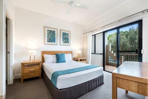 Aparthotel Mirra Chana